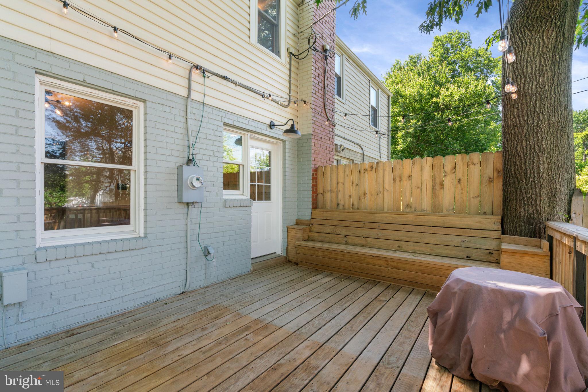 6002 WILLIAMSBURG ROAD