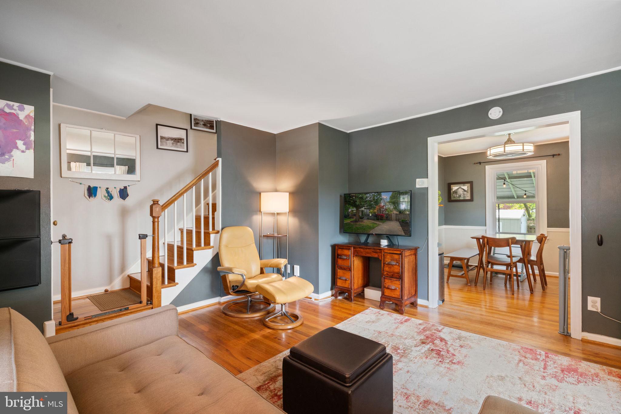 5950 WILLIAMSBURG ROAD