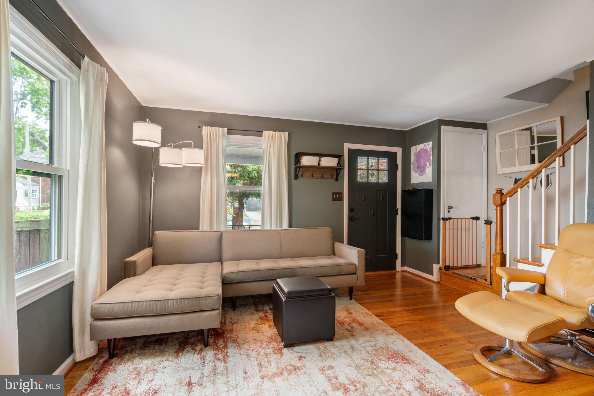 5950 WILLIAMSBURG ROAD
