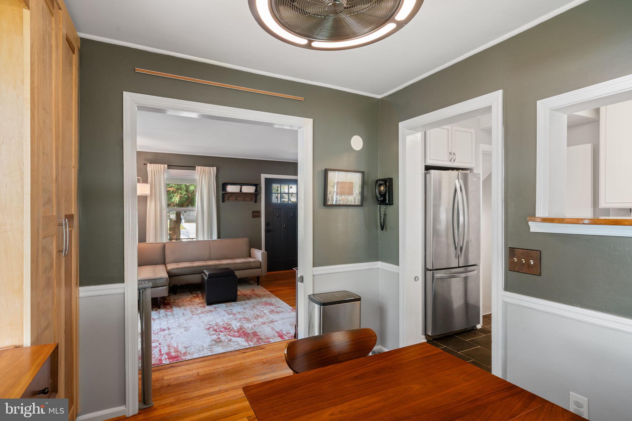 5950 WILLIAMSBURG ROAD