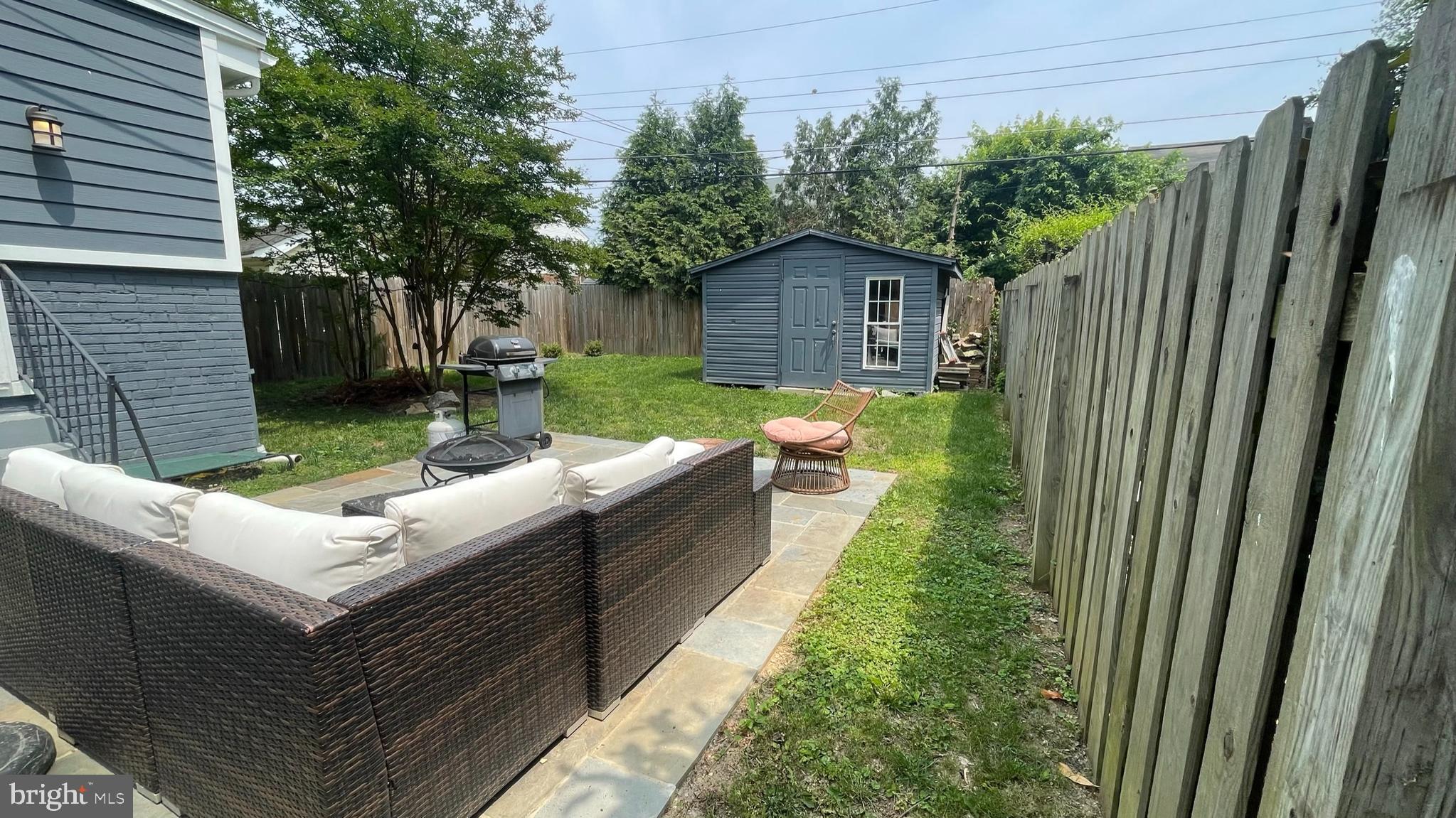 5951 WILLIAMSBURG ROAD