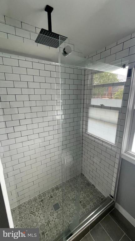 5951 WILLIAMSBURG ROAD