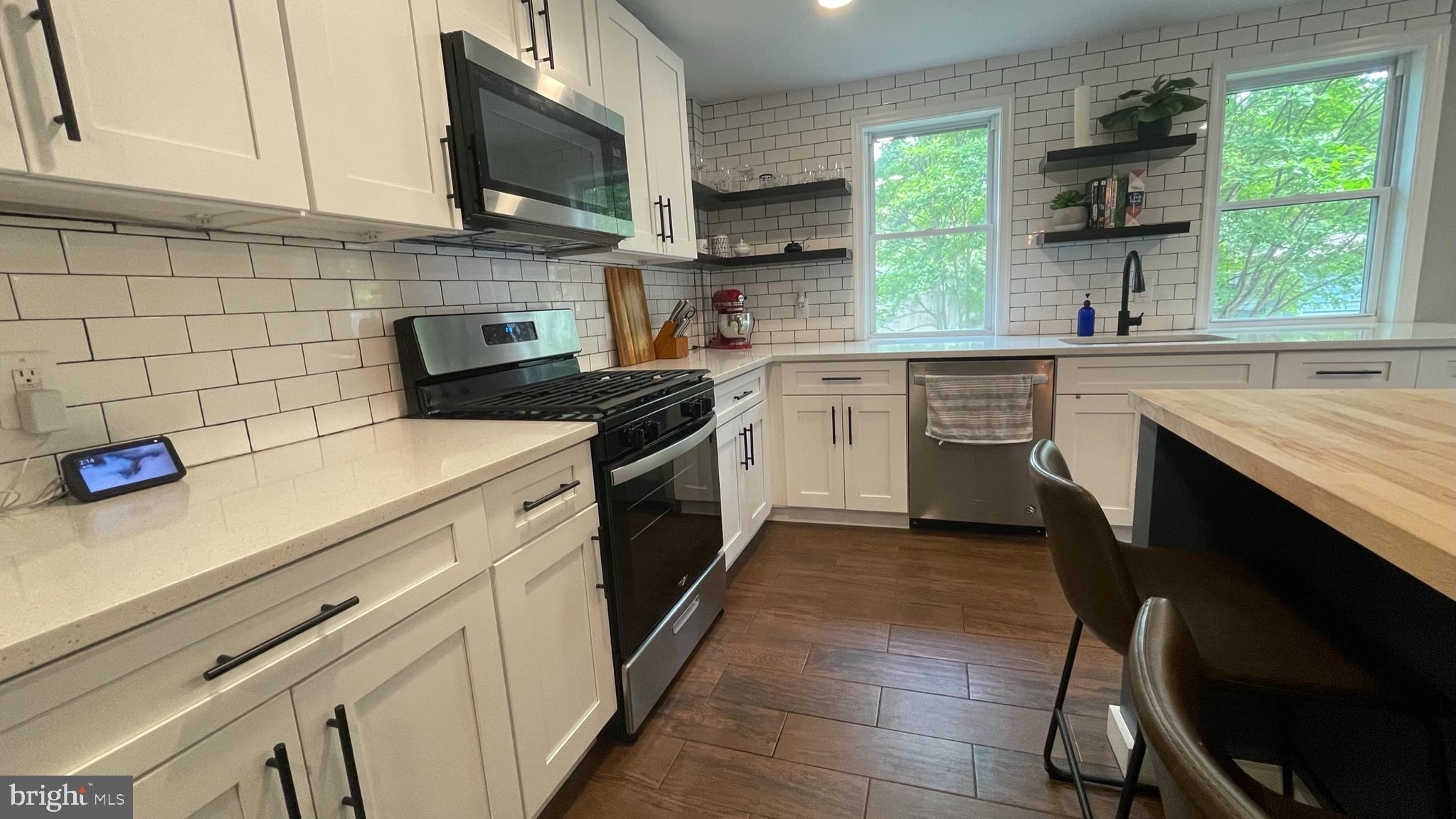 5951 WILLIAMSBURG ROAD