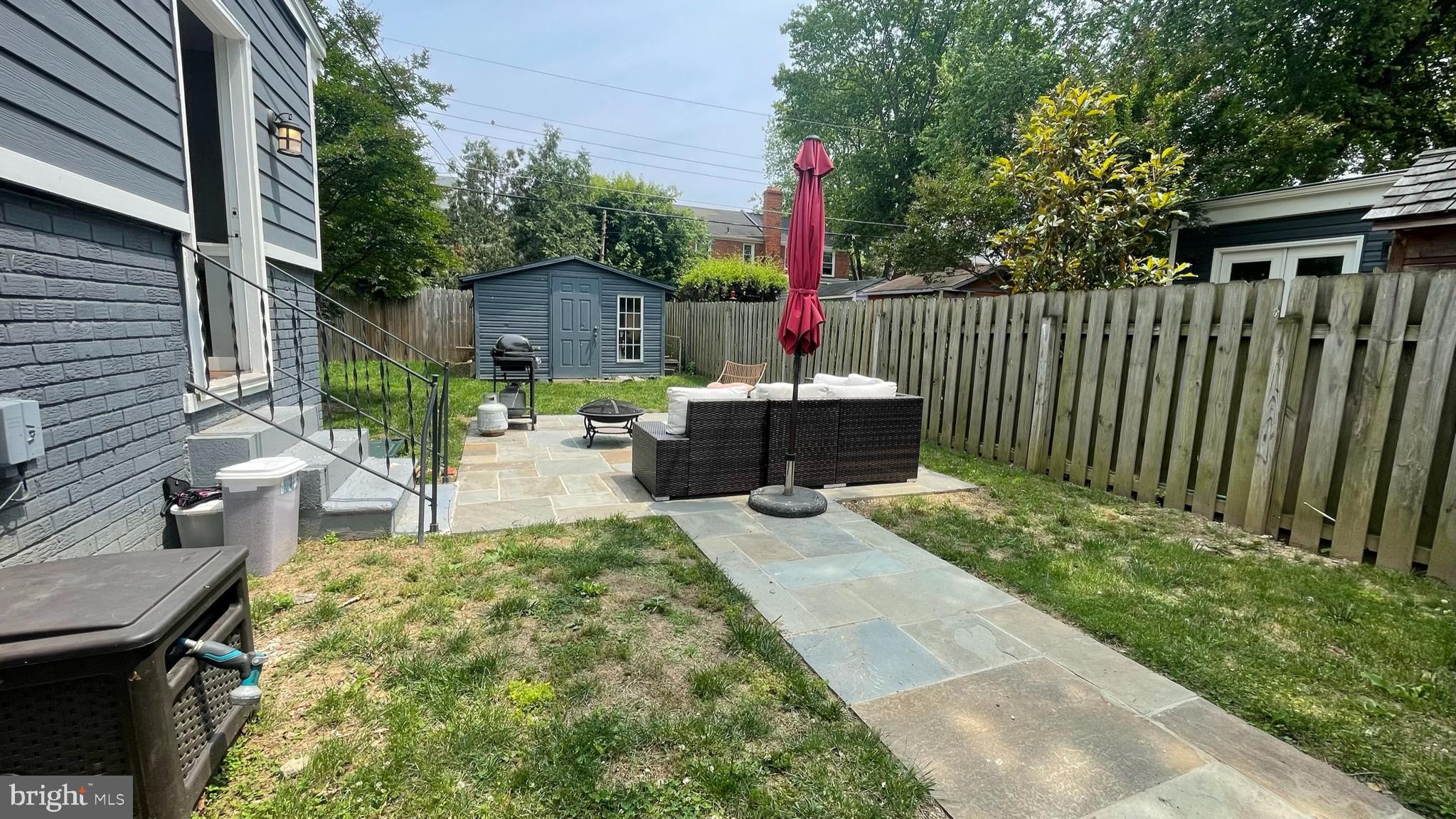 5951 WILLIAMSBURG ROAD