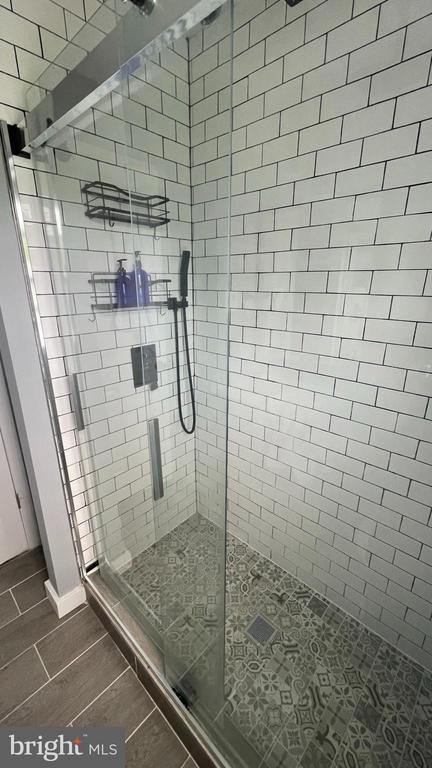 5951 WILLIAMSBURG ROAD