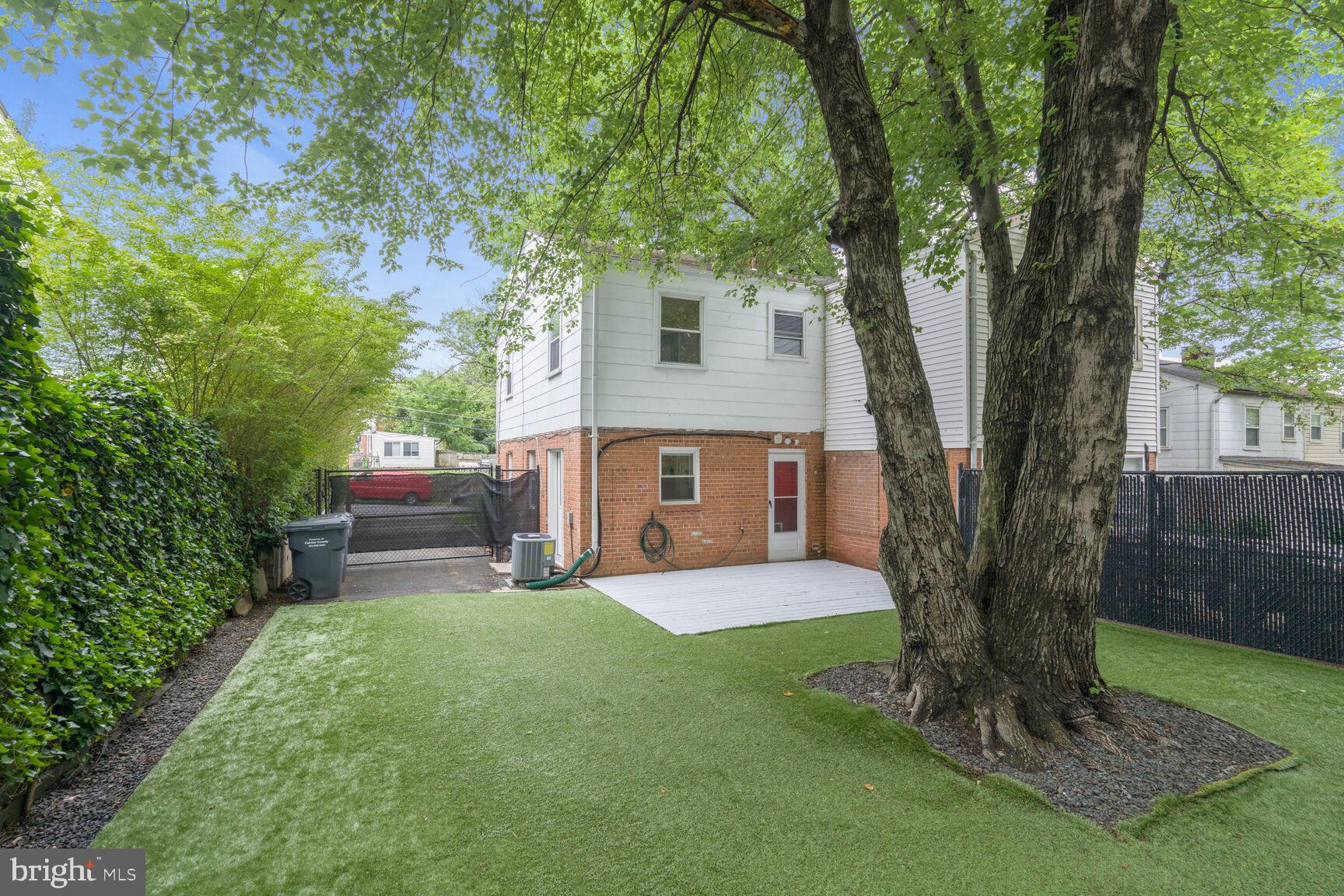 5811 BLAINE DRIVE