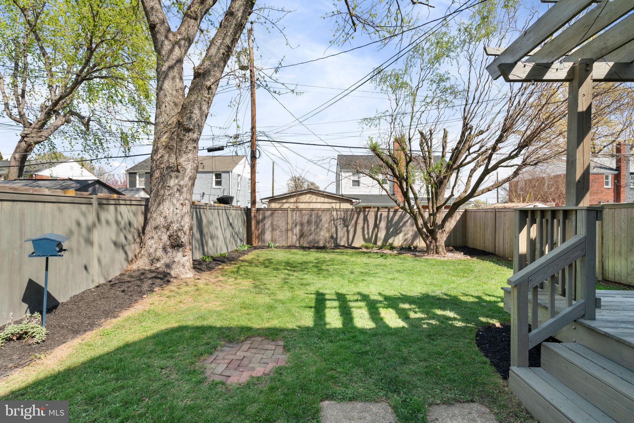 6021 WILLIAMSBURG ROAD