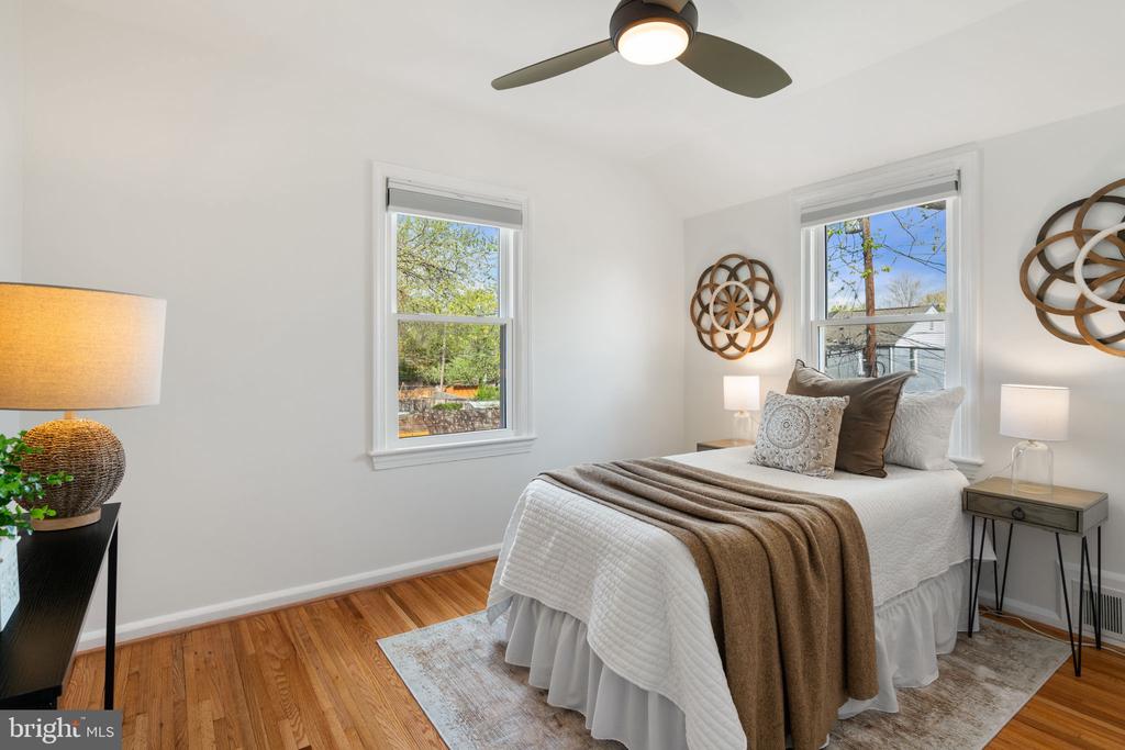 6021 WILLIAMSBURG ROAD