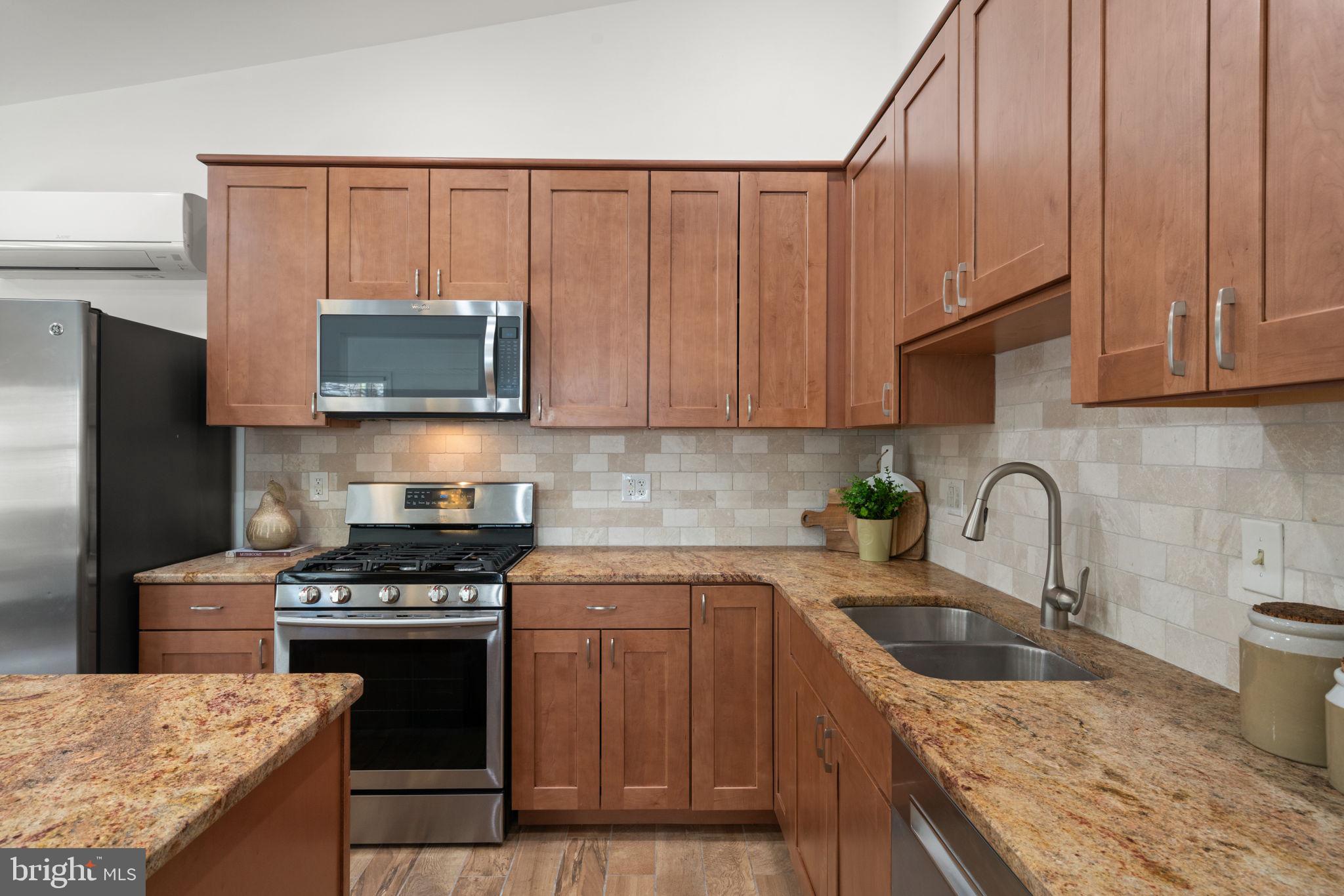 5939 MONTICELLO ROAD