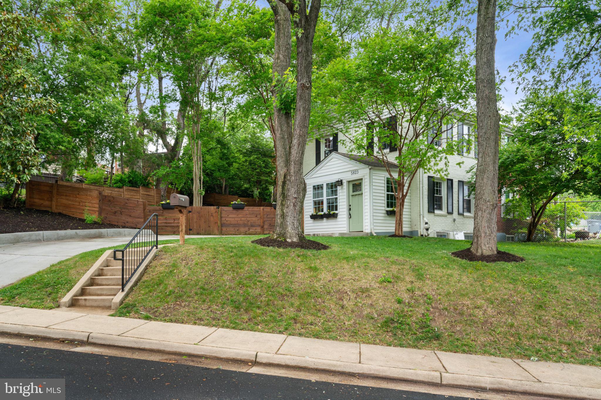 5823 MONTICELLO ROAD