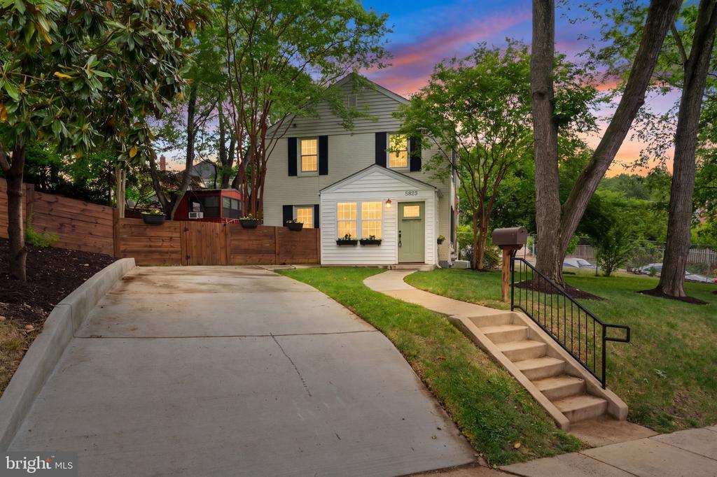 5823 MONTICELLO ROAD