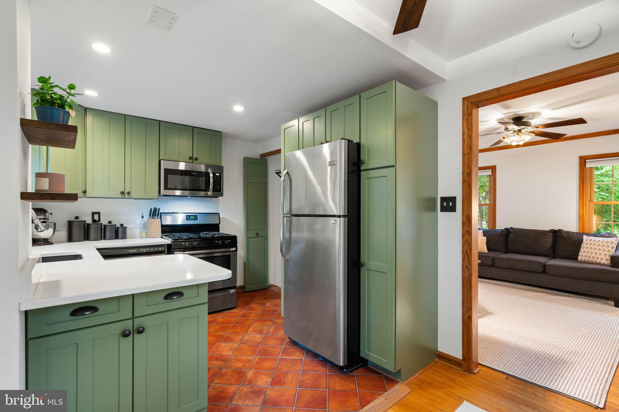 5823 MONTICELLO ROAD