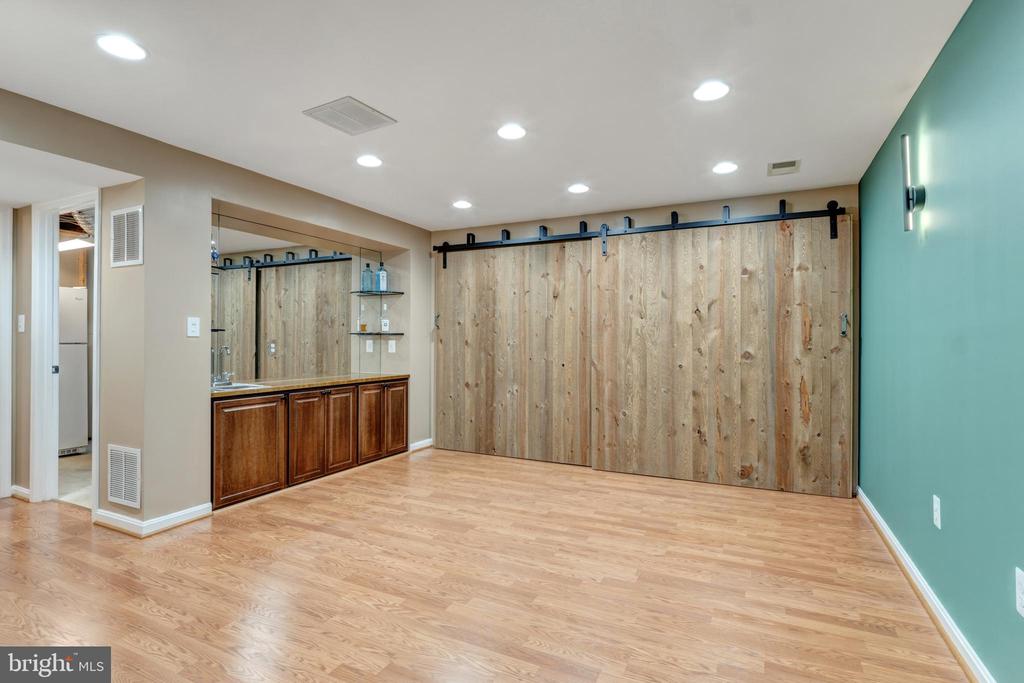 6306 ALDERMAN DRIVE