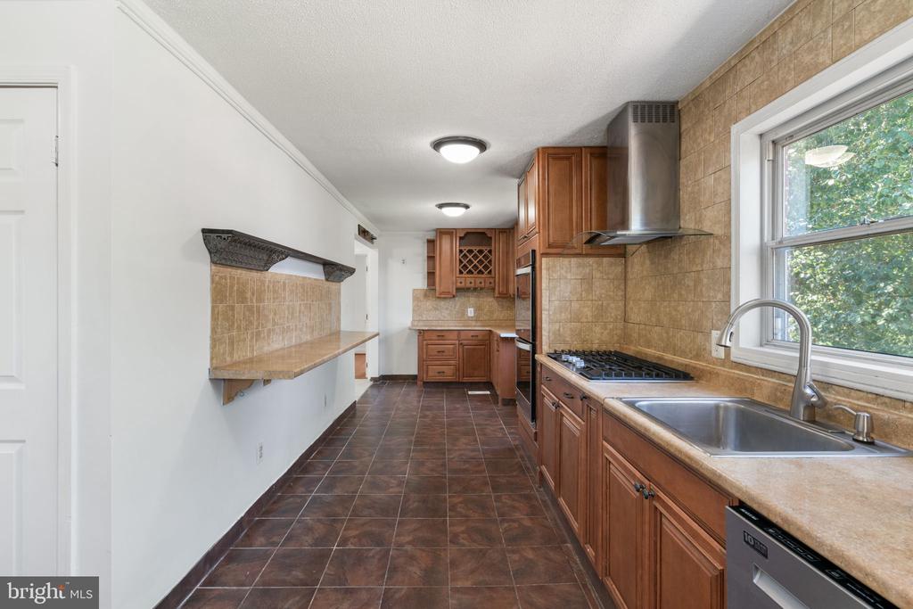 3600 OAKWOOD LANE