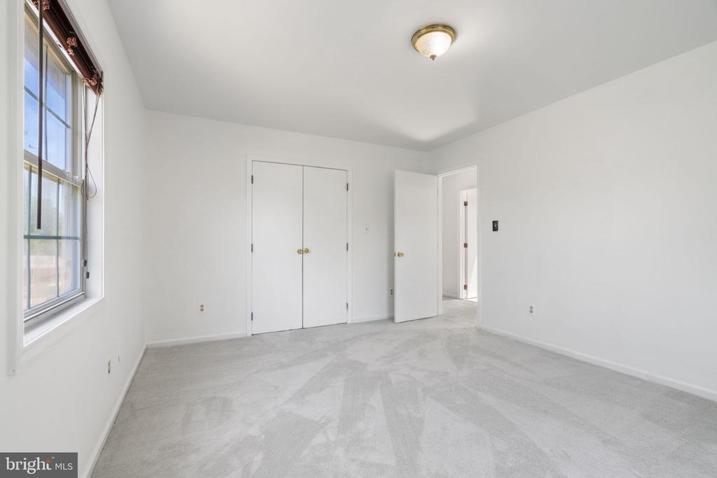 3600 OAKWOOD LANE