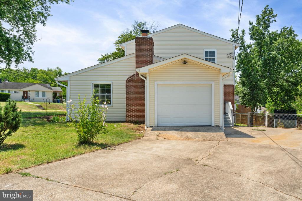 3600 OAKWOOD LANE