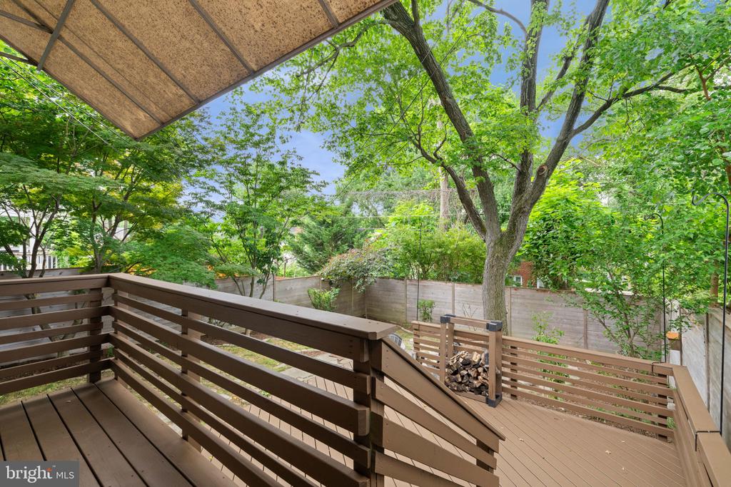 2713 ALBEMARLE DRIVE