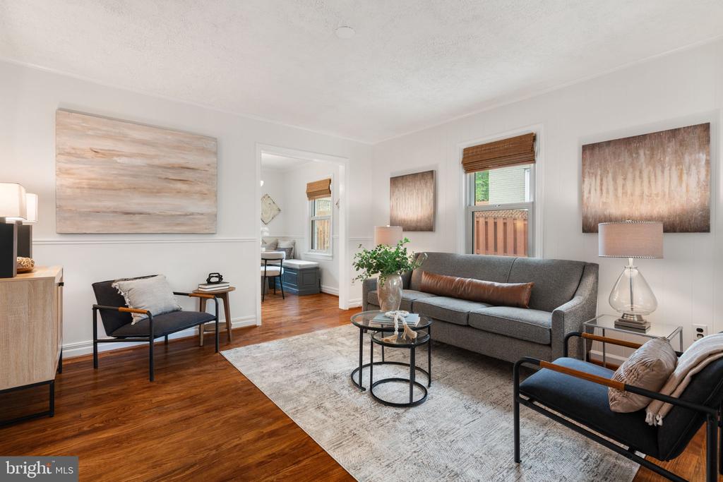 2720 JEFFERSON DRIVE