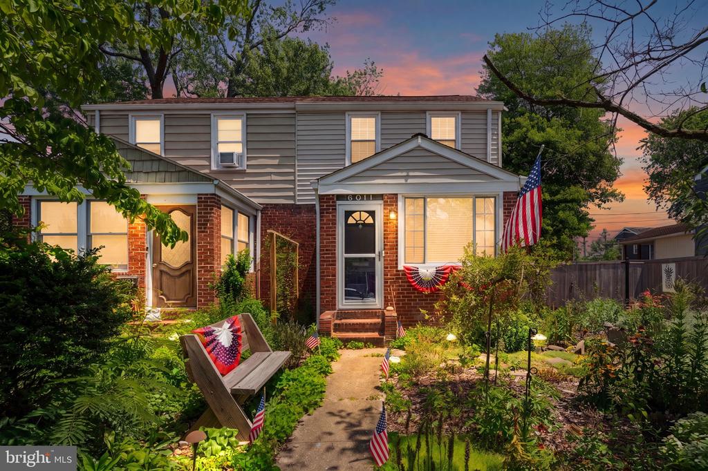 6011 WILLIAMSBURG ROAD