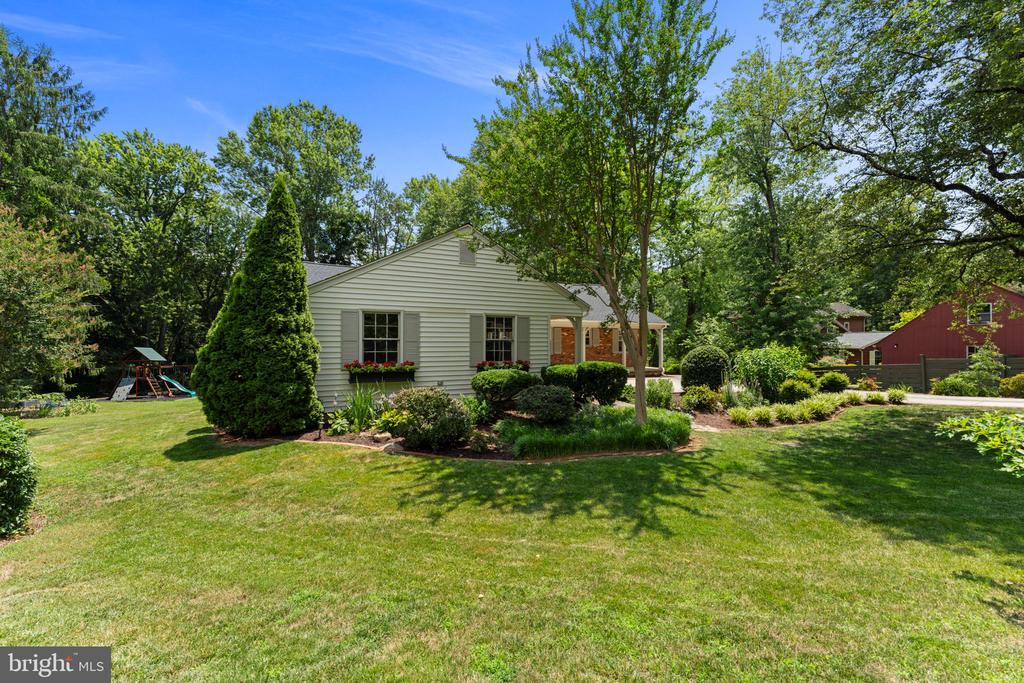 7814 ELBA ROAD