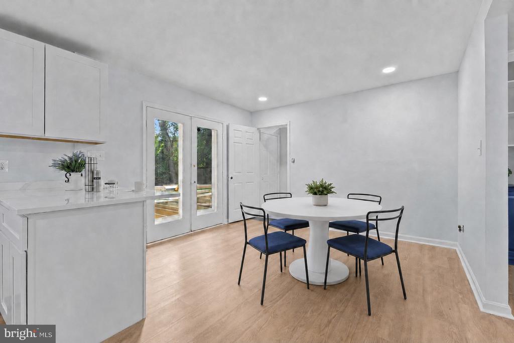 3801 MARGAY COURT
