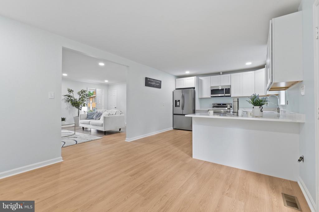 3801 MARGAY COURT