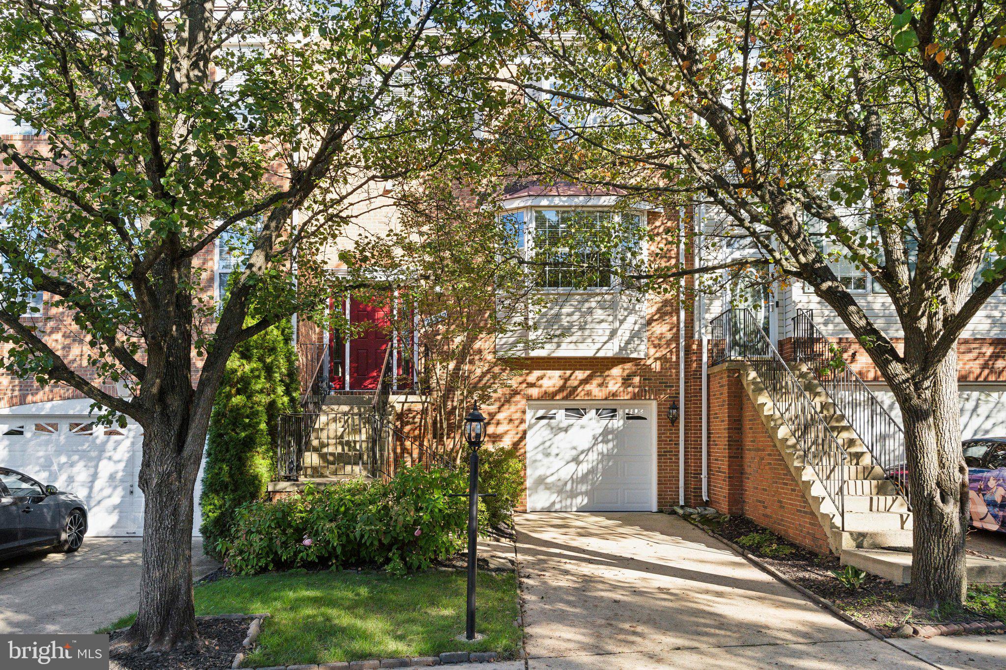 21342 SAWYER SQUARE
