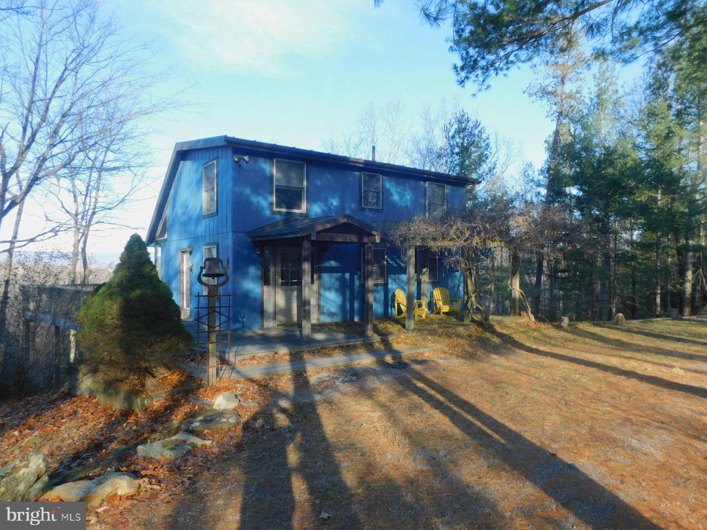 755 MOONSHINE HOLLOW