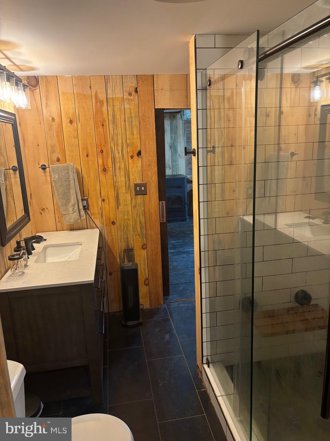 250 LOWER PINE GROVE ROAD