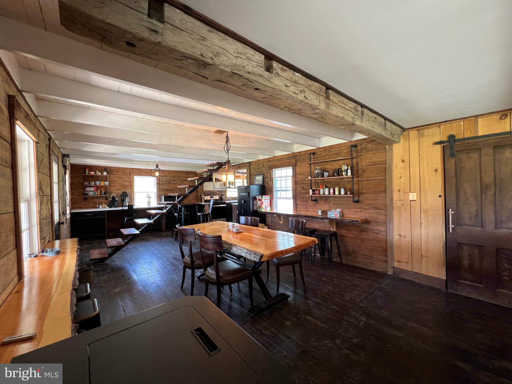 250 LOWER PINE GROVE ROAD