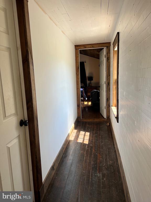 250 LOWER PINE GROVE ROAD