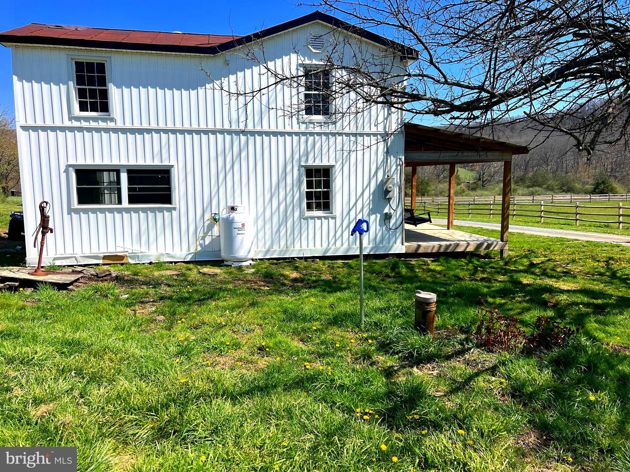 250 LOWER PINE GROVE ROAD