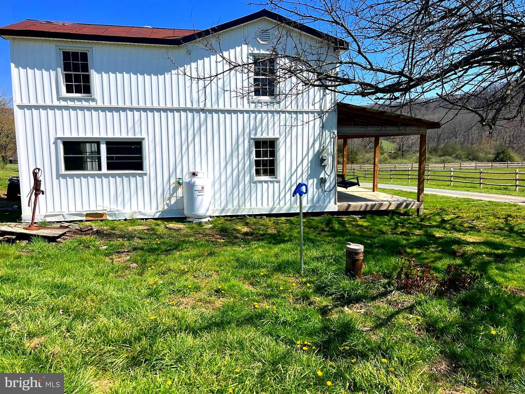 250 LOWER PINE GROVE ROAD