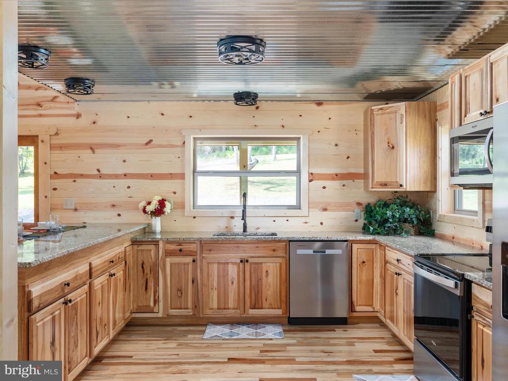 120 HONEYMOON HOLLOW ROAD