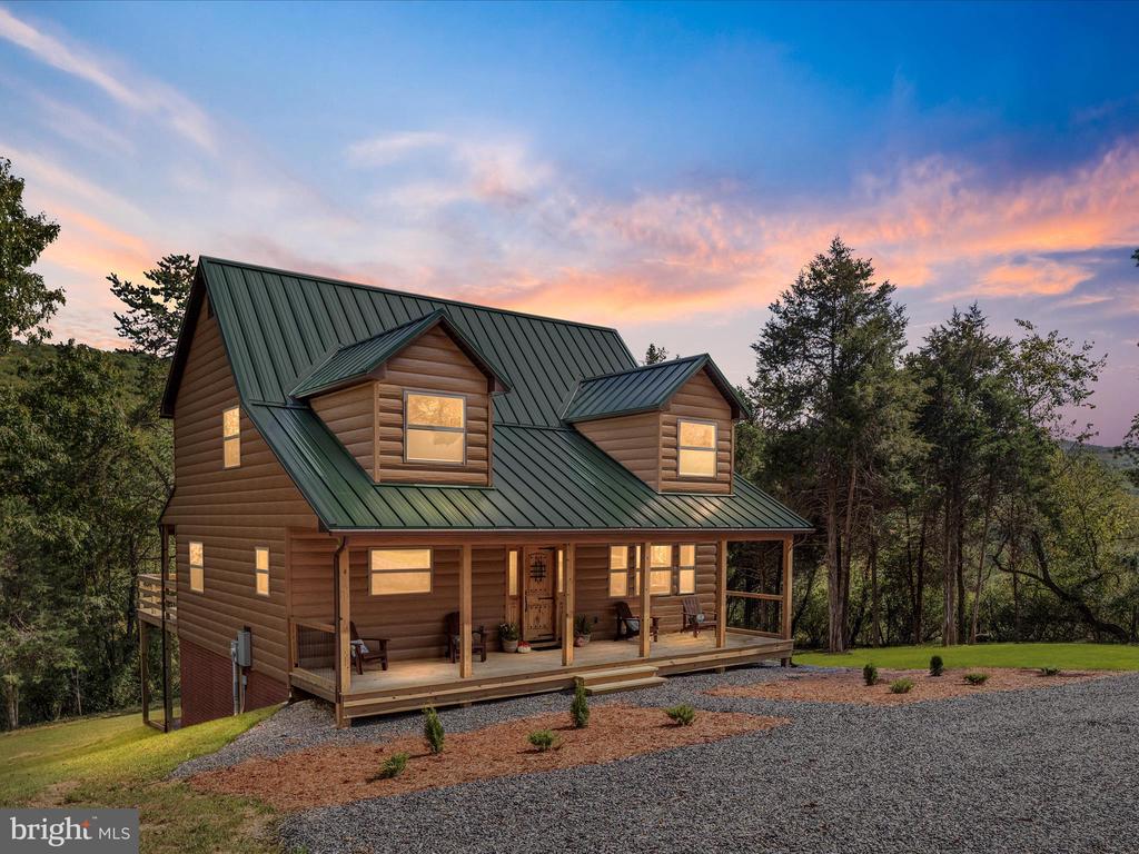 120 HONEYMOON HOLLOW ROAD