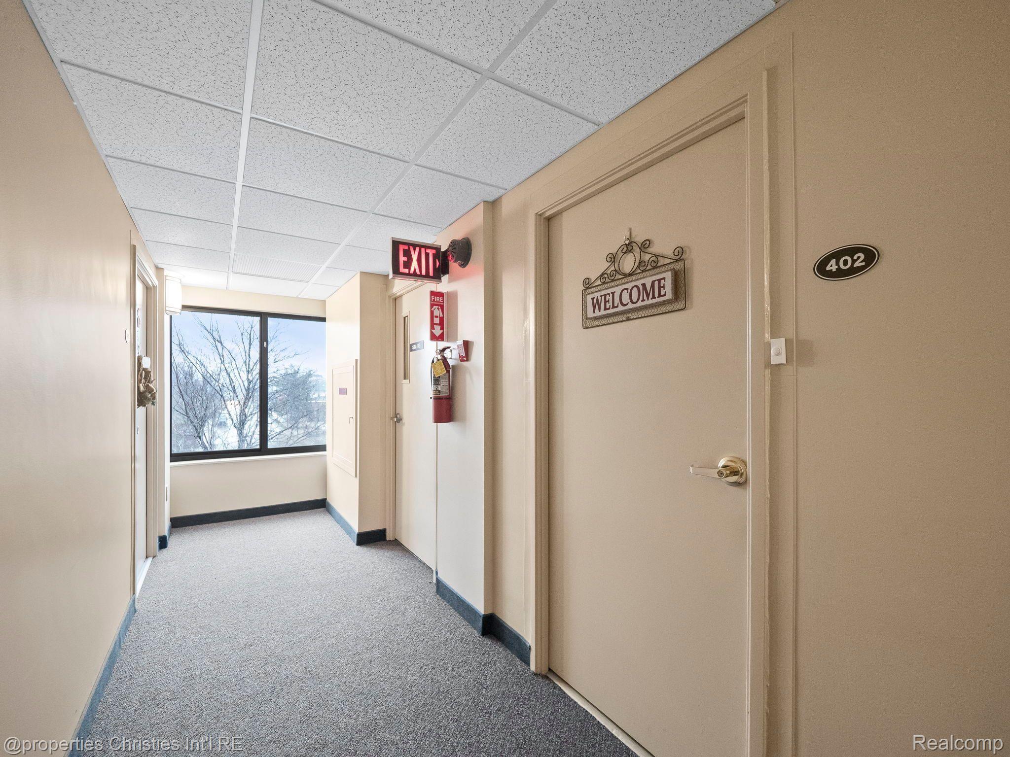 21800 MORLEY Avenue Unit: 402