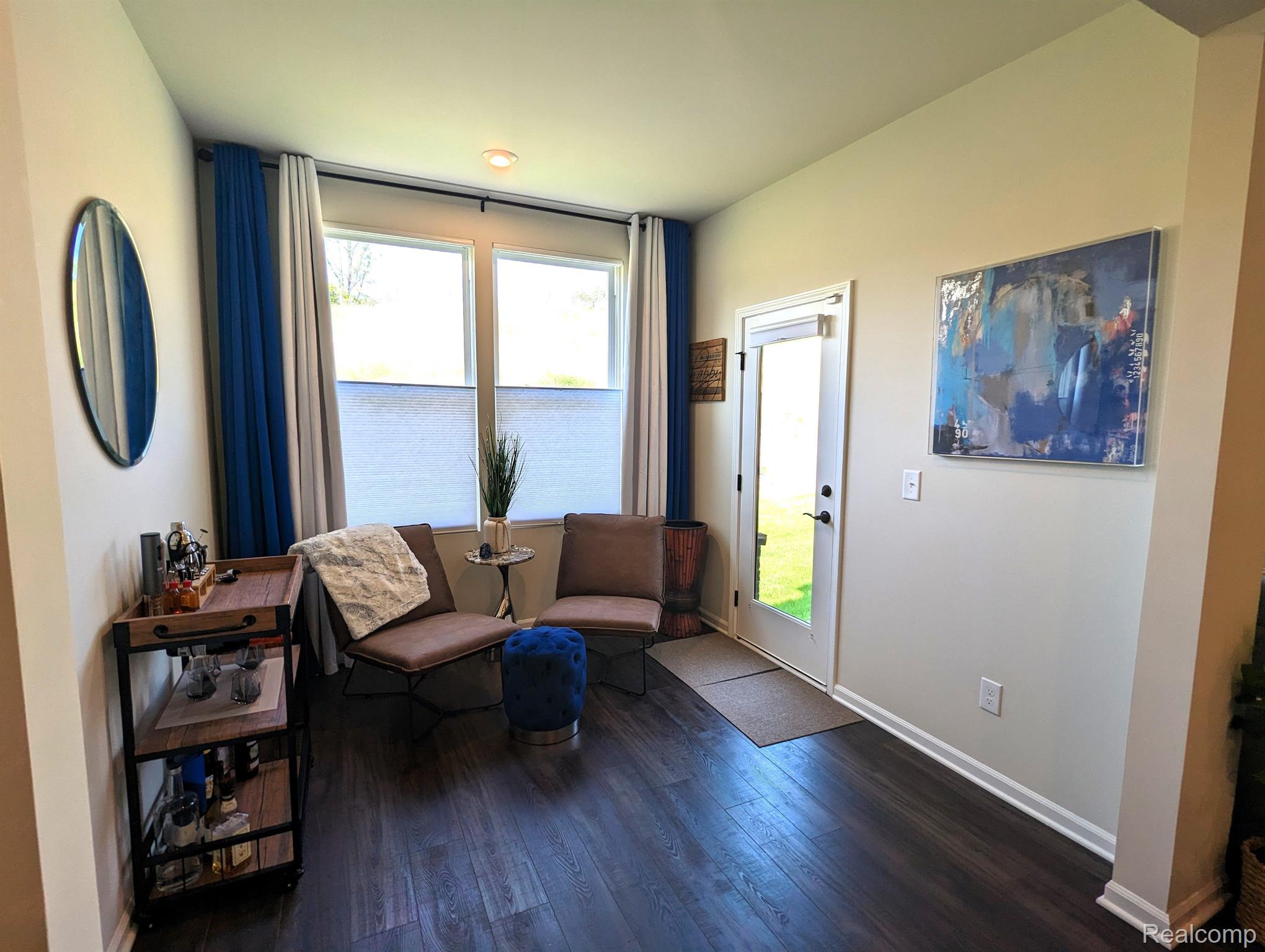 4709 BROOMFIELD Way