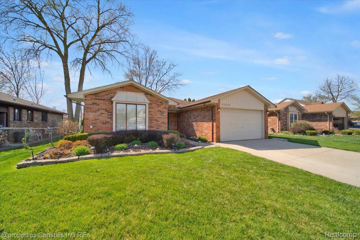 38655 FILLY Drive
