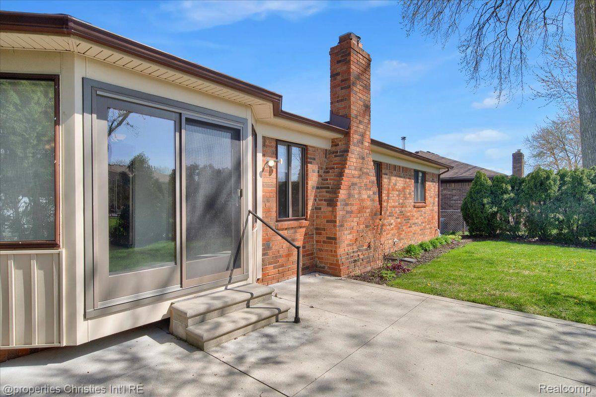 38655 FILLY Drive