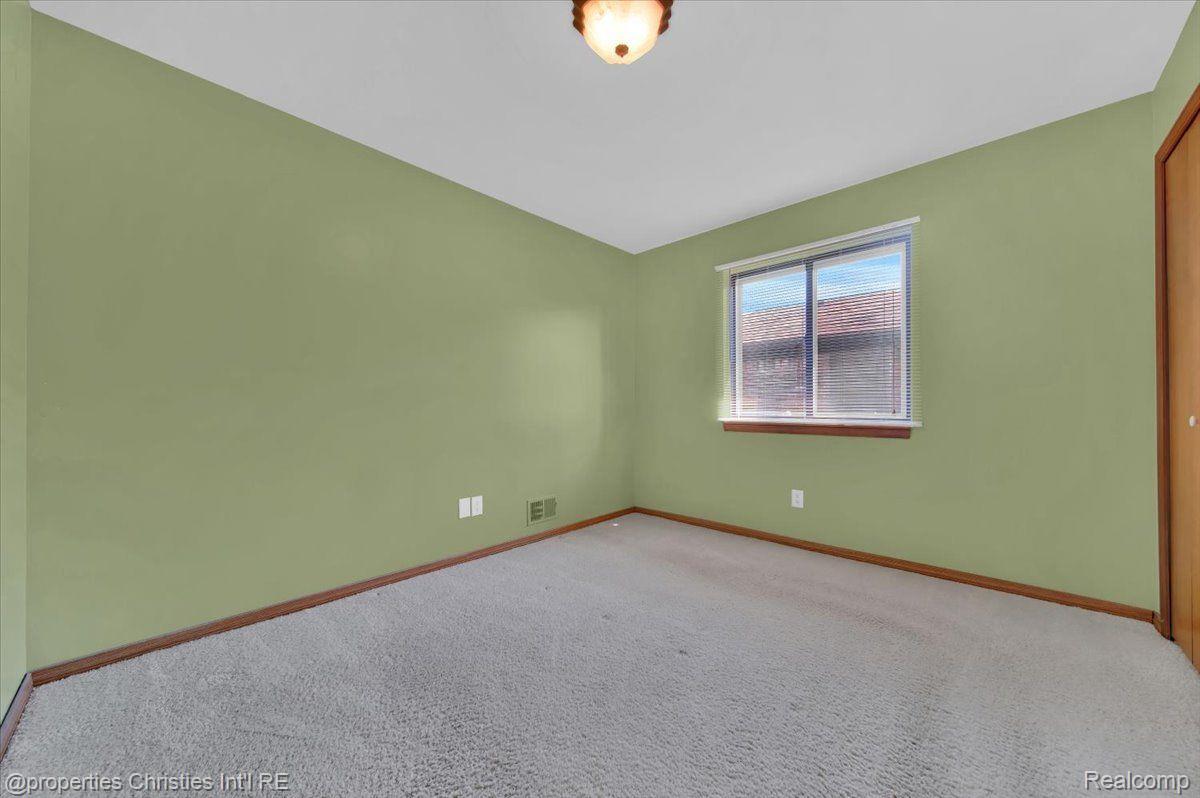 38655 FILLY Drive