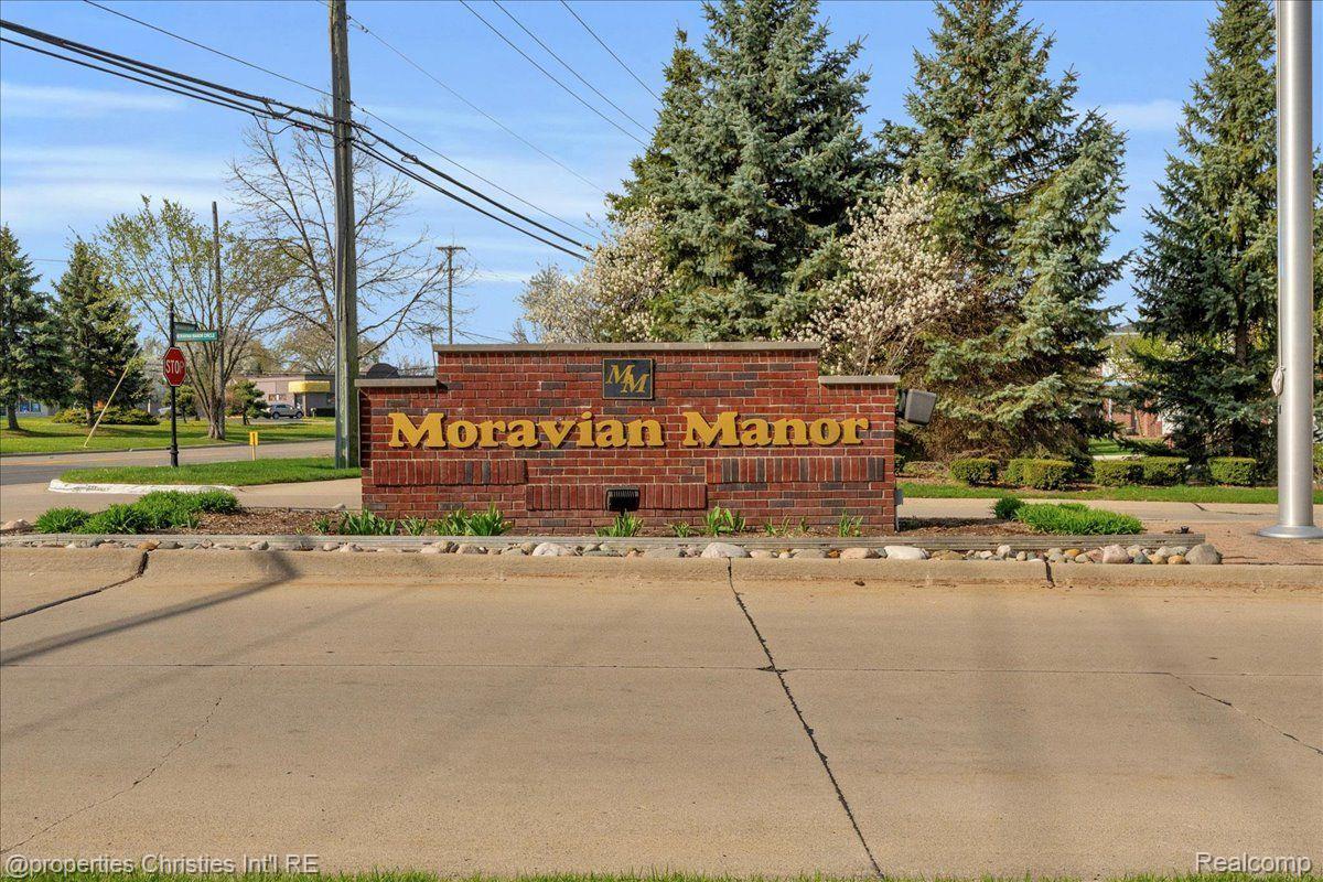 14222 MORAVIAN MANOR Circle