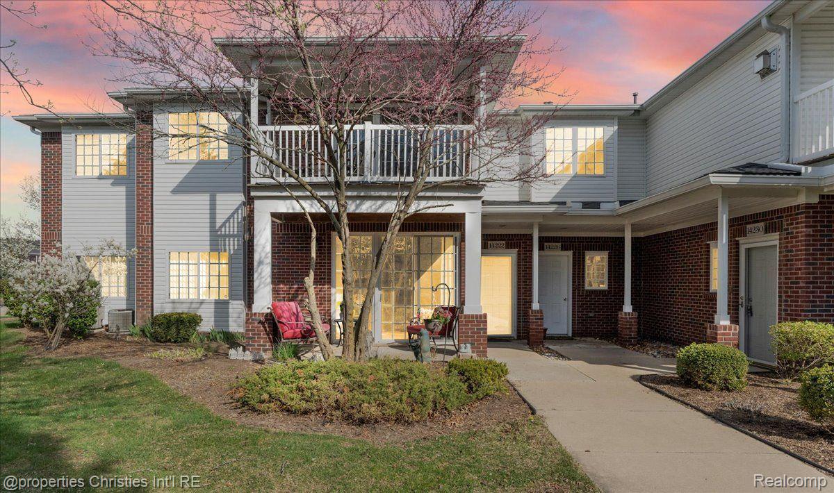 14222 MORAVIAN MANOR Circle