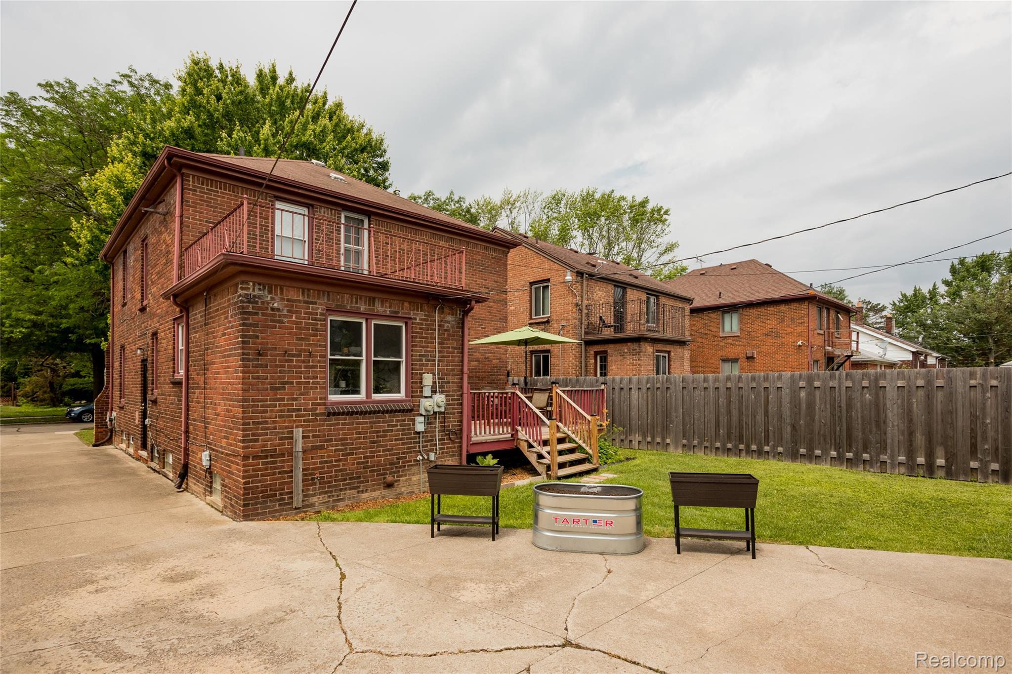 3924 Yorkshire Road