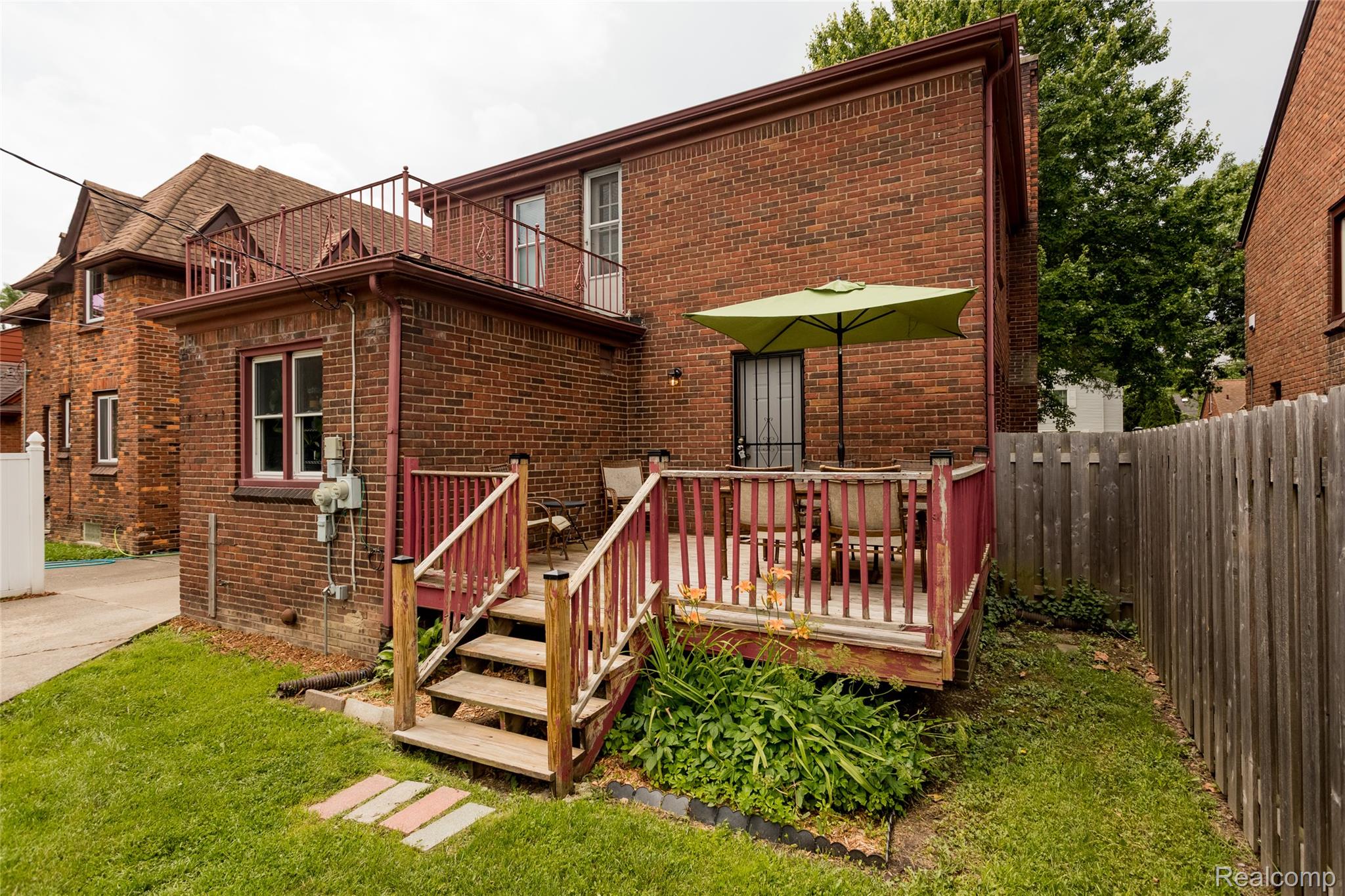 3924 Yorkshire Road