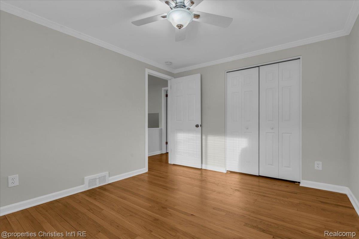 1039 N Old Woodward Avenue 3