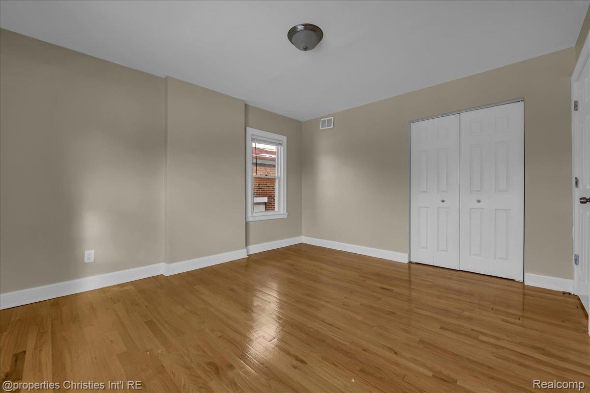 17600 Santa Barbara Drive