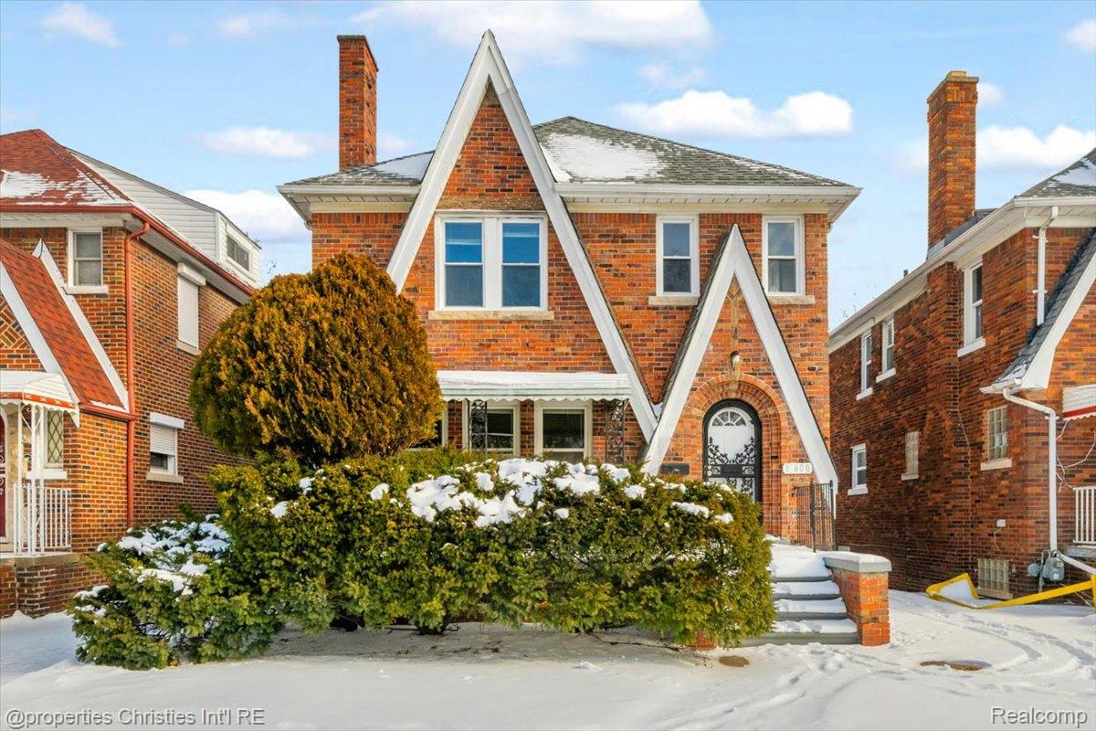 17600 Santa Barbara Drive