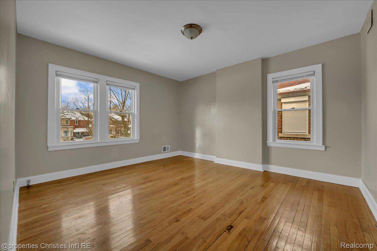 17600 Santa Barbara Drive