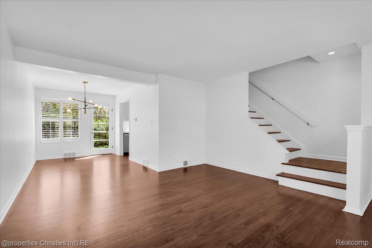 1035 N Old Woodward Avenue
