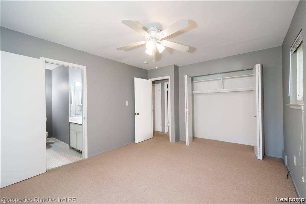 215 Woodsboro Drive